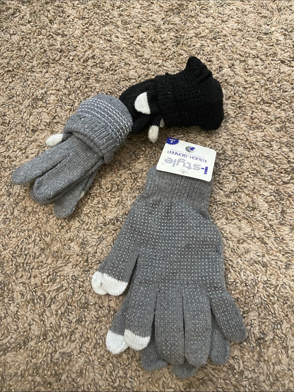 ❄️ Kids Touchscreen Mittens - Gray and Black